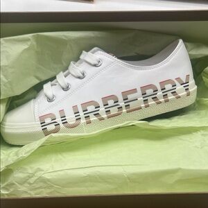 Burberry White Canvas Sneakers